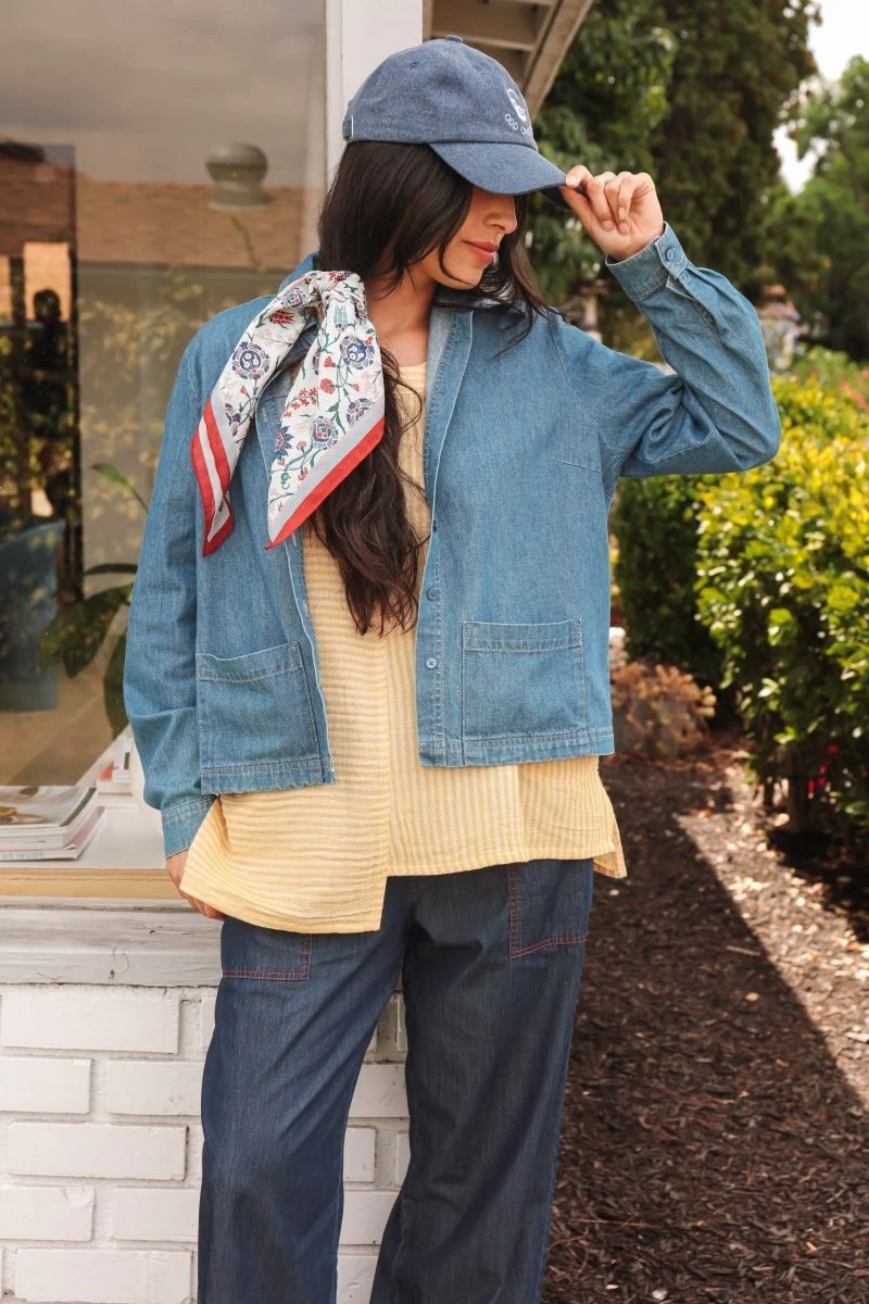 *NEW* Limited Edition Melek Cropped Denim Shirt - Light Wash - Image 9