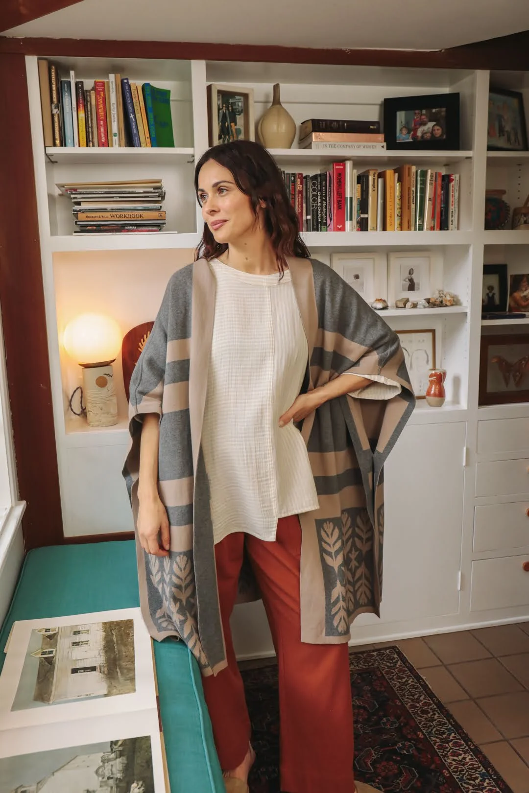 Limited Edition Sarıl 4-Way Knit - Printed Latte - Image 11