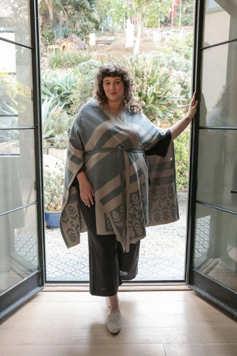 Limited Edition Sarıl 4-Way Knit - Printed Latte - Image 23