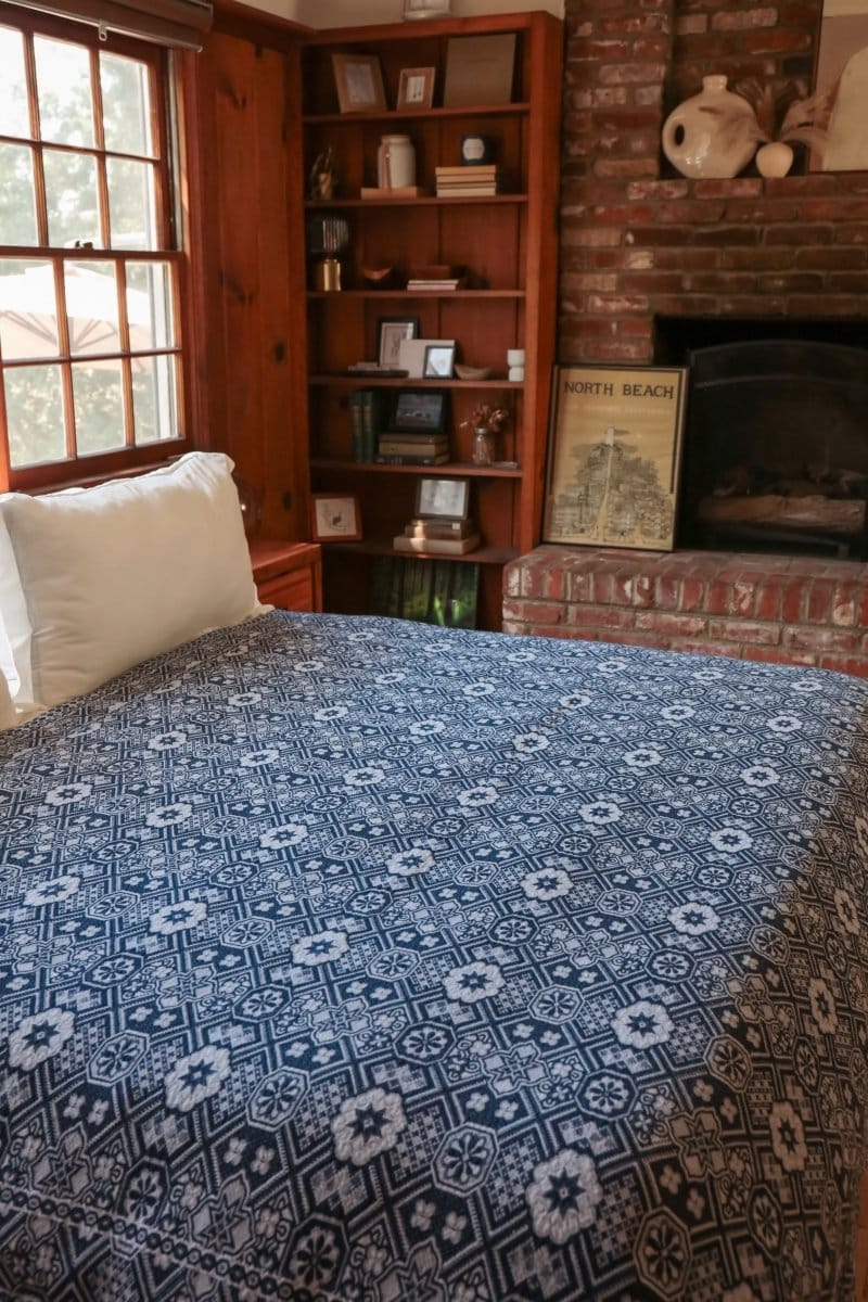 Mosaic Handwoven Blanket - King - Image 26