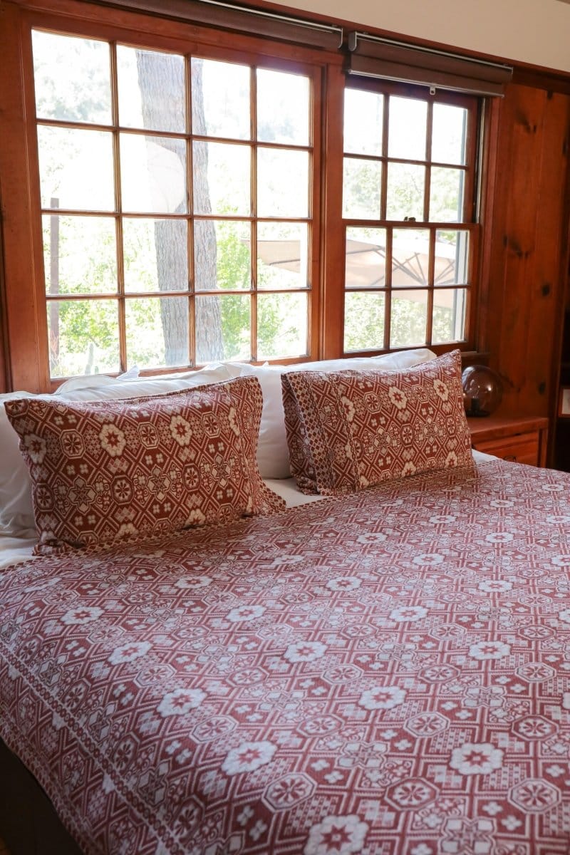 Mosaic Handwoven Pillowcases - Image 9